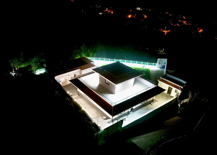 Skyview Duplex Con Vistas 360, Stevier